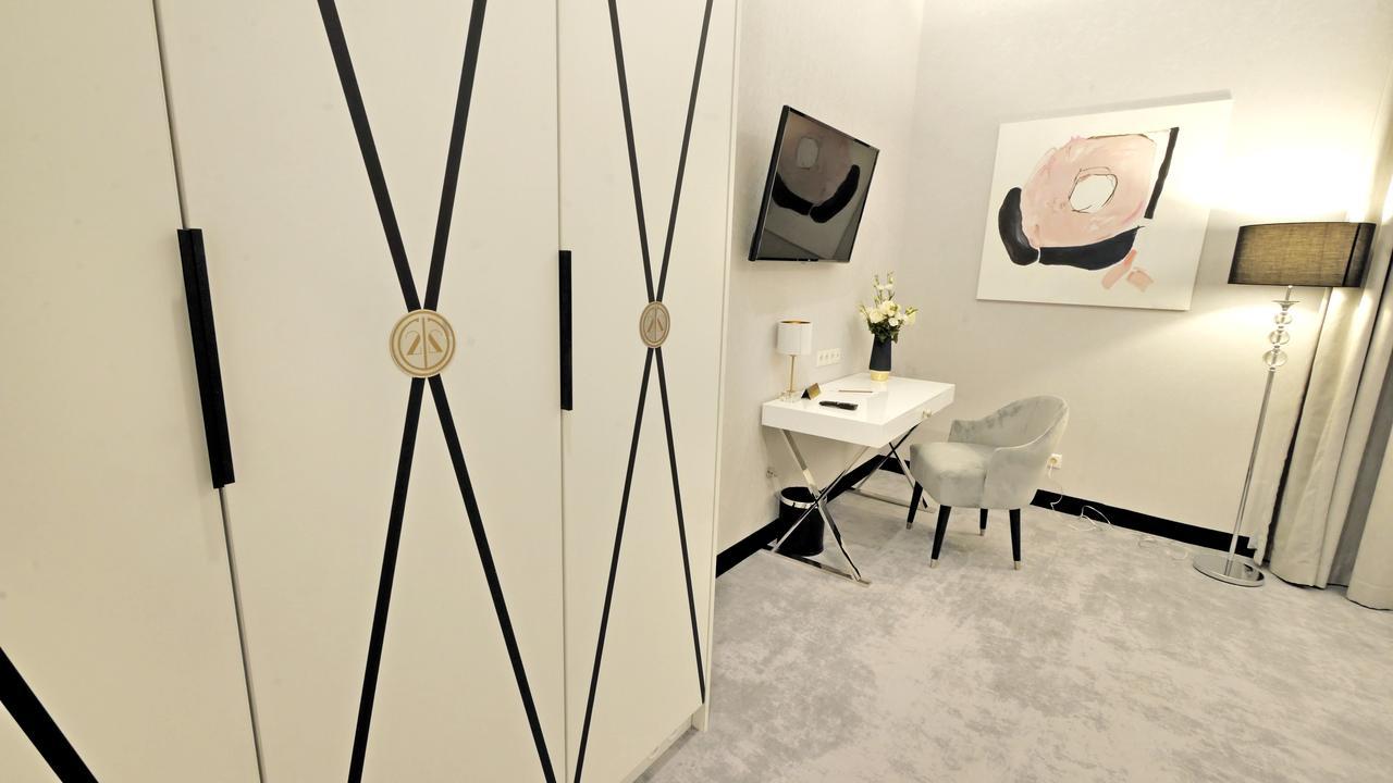 Deluxe Double Room,633417582:JPEG